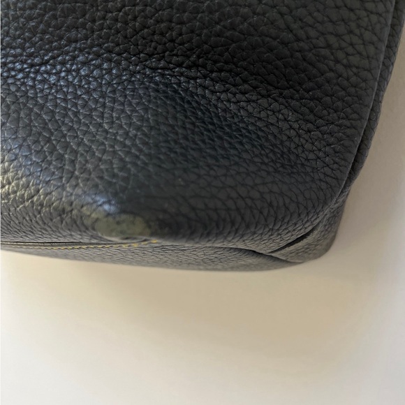 Dooney & Bourke Leather Bag - Picture 9 of 10